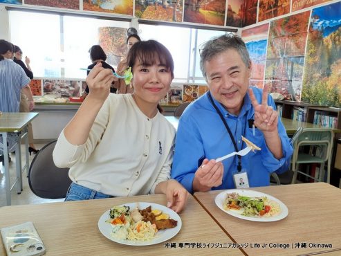 2023年インターナショナルフードパーティー（一般学生クラス活動） International Food Party (General Students' Class Activity) 2023! | vocational school LIFE Jr College - Okinawa, Japan | Guest (Students and Teachers) Photo 2