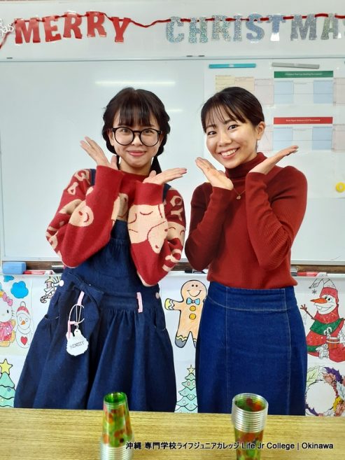 2023年メリークリスマスパーティーは大盛況でした！ The 2023 Merry Christmas Party (Special English Class) was a spectacular party! There was lots of joy, laughter, and fellowship! Merry Christmas to you! STUDENT Game winners 58