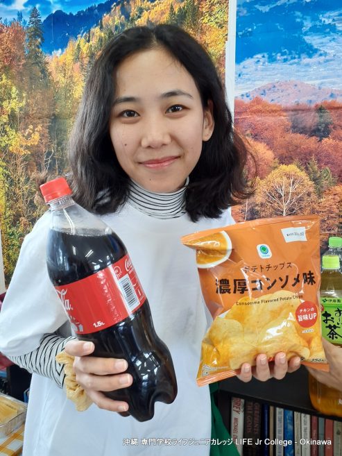 日本人学生のホームルームクラス活動「インターナショナルフードパーティー」は大成功でした！ Japanese students' homeroom class activity "The International Food Party" was a great success! Food16
