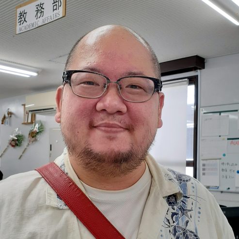 専門学校ライフジュニアカレッジの2025年度の教員陣をご紹介します！

専門学校ライフジュニアカレッジは、2025年度の教職員をご紹介できることを大変誇りに思っています。管理職、教員、そしてスタッフ全員が、専門学校ライフジュニアカレッジの学生の皆様をサポートするためにここにいます。専門学校ライフジュニアカレッジは2014年の開校以来、日本人学生と留学生の両方を教育し、サポートしてきました。私たち一同、2025年度が素晴らしい学年になることを楽しみにしています！皆で力を合わせ、頑張りましょう！




ENGLISH: 

Please meet the teachers at vocational school Life Jr College teachers for 2025!

Vocational school Life Jr College is very proud to introduce to you the 2025 faculty and staff. All of these administrators, teachers and staff are here to help all of the students at vocational school Life Jr College. Since 2014, vocational school Life Jr College has been educating and supporting both Japanese students and International students. All of us are looking forward to wonderful academic year in 2025! Let's all try to do our very best! Faculty and Staff 30