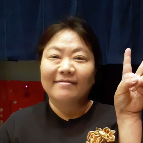 専門学校ライフジュニアカレッジの2025年度の教員陣をご紹介します！

専門学校ライフジュニアカレッジは、2025年度の教職員をご紹介できることを大変誇りに思っています。管理職、教員、そしてスタッフ全員が、専門学校ライフジュニアカレッジの学生の皆様をサポートするためにここにいます。専門学校ライフジュニアカレッジは2014年の開校以来、日本人学生と留学生の両方を教育し、サポートしてきました。私たち一同、2025年度が素晴らしい学年になることを楽しみにしています！皆で力を合わせ、頑張りましょう！




ENGLISH: 

Please meet the teachers at vocational school Life Jr College teachers for 2025!

Vocational school Life Jr College is very proud to introduce to you the 2025 faculty and staff. All of these administrators, teachers and staff are here to help all of the students at vocational school Life Jr College. Since 2014, vocational school Life Jr College has been educating and supporting both Japanese students and International students. All of us are looking forward to wonderful academic year in 2025! Let's all try to do our very best! Faculty and Staff 13