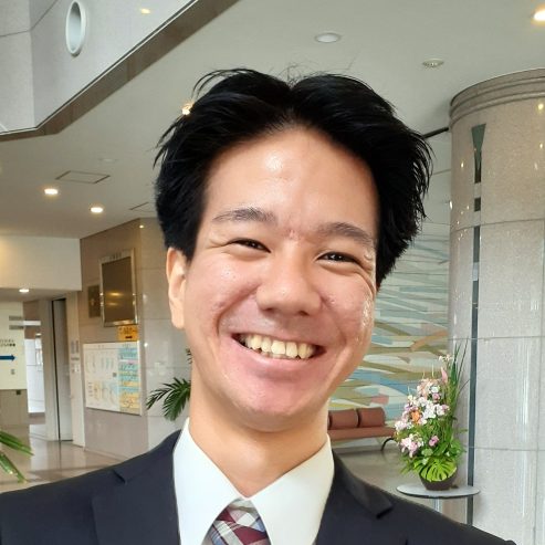 専門学校ライフジュニアカレッジの2025年度の教員陣をご紹介します！

専門学校ライフジュニアカレッジは、2025年度の教職員をご紹介できることを大変誇りに思っています。管理職、教員、そしてスタッフ全員が、専門学校ライフジュニアカレッジの学生の皆様をサポートするためにここにいます。専門学校ライフジュニアカレッジは2014年の開校以来、日本人学生と留学生の両方を教育し、サポートしてきました。私たち一同、2025年度が素晴らしい学年になることを楽しみにしています！皆で力を合わせ、頑張りましょう！




ENGLISH: 

Please meet the teachers at vocational school Life Jr College teachers for 2025!

Vocational school Life Jr College is very proud to introduce to you the 2025 faculty and staff. All of these administrators, teachers and staff are here to help all of the students at vocational school Life Jr College. Since 2014, vocational school Life Jr College has been educating and supporting both Japanese students and International students. All of us are looking forward to wonderful academic year in 2025! Let's all try to do our very best! Faculty and Staff 7