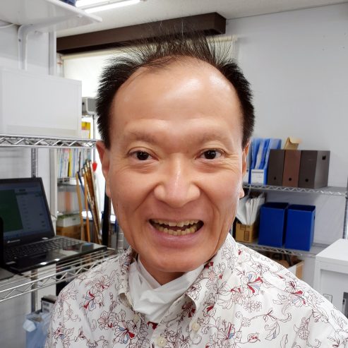 専門学校ライフジュニアカレッジの2025年度の教員陣をご紹介します！

専門学校ライフジュニアカレッジは、2025年度の教職員をご紹介できることを大変誇りに思っています。管理職、教員、そしてスタッフ全員が、専門学校ライフジュニアカレッジの学生の皆様をサポートするためにここにいます。専門学校ライフジュニアカレッジは2014年の開校以来、日本人学生と留学生の両方を教育し、サポートしてきました。私たち一同、2025年度が素晴らしい学年になることを楽しみにしています！皆で力を合わせ、頑張りましょう！




ENGLISH: 

Please meet the teachers at vocational school Life Jr College teachers for 2025!

Vocational school Life Jr College is very proud to introduce to you the 2025 faculty and staff. All of these administrators, teachers and staff are here to help all of the students at vocational school Life Jr College. Since 2014, vocational school Life Jr College has been educating and supporting both Japanese students and International students. All of us are looking forward to wonderful academic year in 2025! Let's all try to do our very best! Faculty and Staff 19