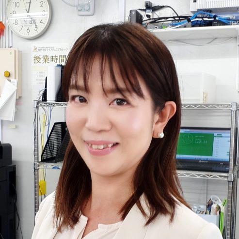 専門学校ライフジュニアカレッジの2025年度の教員陣をご紹介します！

専門学校ライフジュニアカレッジは、2025年度の教職員をご紹介できることを大変誇りに思っています。管理職、教員、そしてスタッフ全員が、専門学校ライフジュニアカレッジの学生の皆様をサポートするためにここにいます。専門学校ライフジュニアカレッジは2014年の開校以来、日本人学生と留学生の両方を教育し、サポートしてきました。私たち一同、2025年度が素晴らしい学年になることを楽しみにしています！皆で力を合わせ、頑張りましょう！




ENGLISH: 

Please meet the teachers at vocational school Life Jr College teachers for 2025!

Vocational school Life Jr College is very proud to introduce to you the 2025 faculty and staff. All of these administrators, teachers and staff are here to help all of the students at vocational school Life Jr College. Since 2014, vocational school Life Jr College has been educating and supporting both Japanese students and International students. All of us are looking forward to wonderful academic year in 2025! Let's all try to do our very best! Faculty and Staff 27